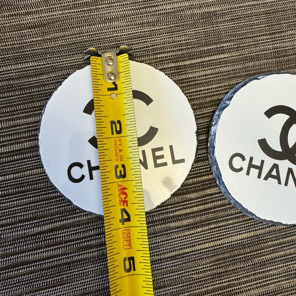 CHANEL Monochrome Logo Coasters - Picture 3 of 8